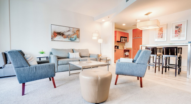 Люкс Executive RS Suites - The AKA Residence