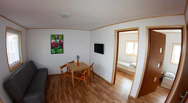Rodzinna Kraina, Varaa Hotelli Ustka 