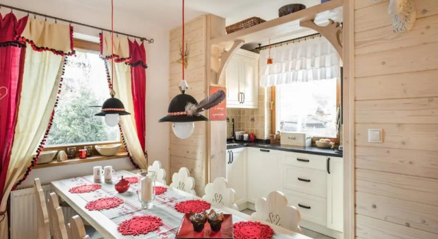 Коттедж Мансарда с 3 комнатами TatryTop Miód Malina Mountain Chalets