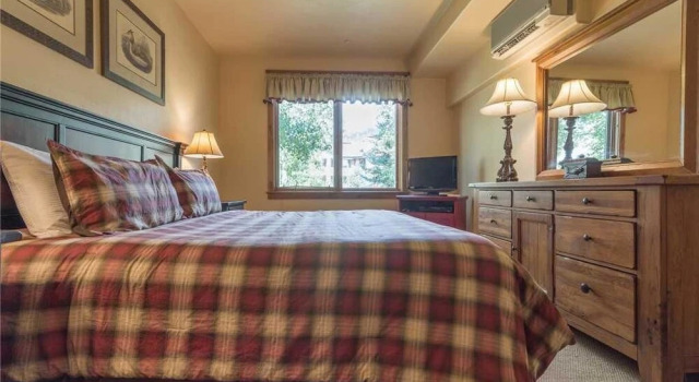 3209 Champagne Lodge, Trappeur's Crossing Apartment 3, Забронировать Апартаменты/квартира Стимбот-Спрингс Колорадо, рядом с Christie Peak Express