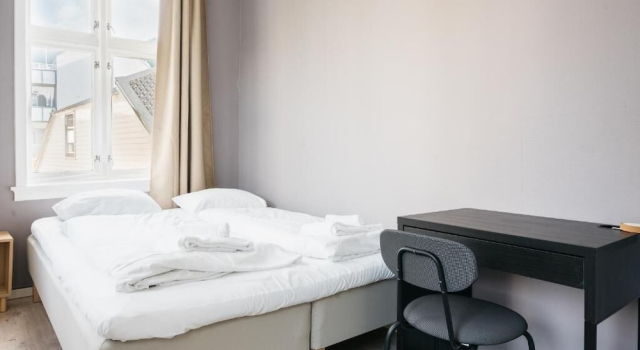 S54 - Private Rooms in the city center