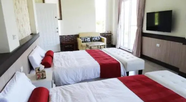 Ikegami Dapo Moutain Bed and Breakfast, Book Hotel Hoteller i Chishang med pool, Swimmingpool