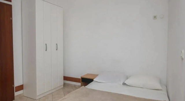 Apartment in Šibenik by Sandy Beaches, Забронировать Апартаменты/квартира Бродарика Задарская жупания, рядом с Частный Пляж «Апартмент Бич Парадайз»