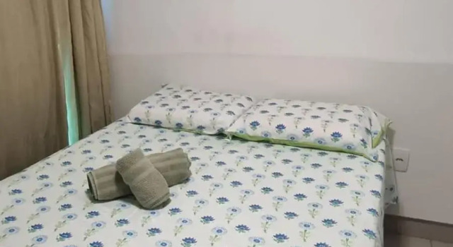 Confortável Flat com piscina de borda infinita na cobertura, Book Hotel Hoteller i Cabedelo med parkering, Parkering