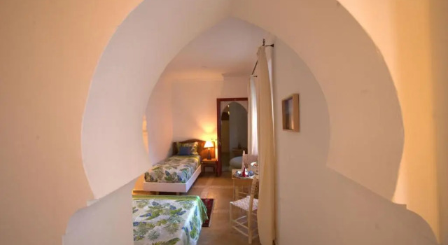 Полулюкс с видом на бассейн Riad Aventurine