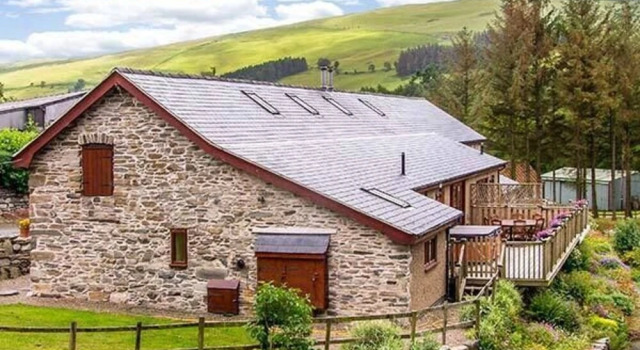 Ysgubor, Book Hotel Llangollen 