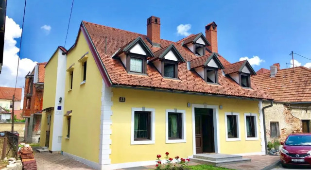 Two Story Studio Apartment Goranka, Book Lejlighed Hoteller i Karlovac county med parkering, Parkering
