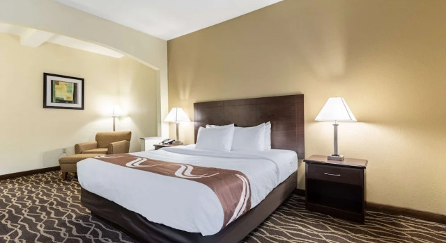 Люкс Quality Inn & Suites Southport
