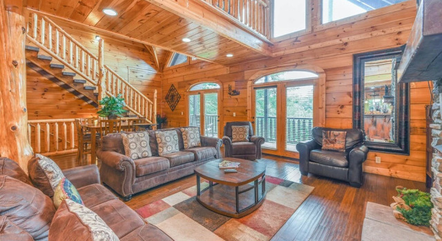 SmokyStays 6 Bedroom Cabin, Забронировать Дом для отпуска Виллы Пиджен-Фордж, рядом с Парк развлечений The Island in Pigeon Forge, Вилла