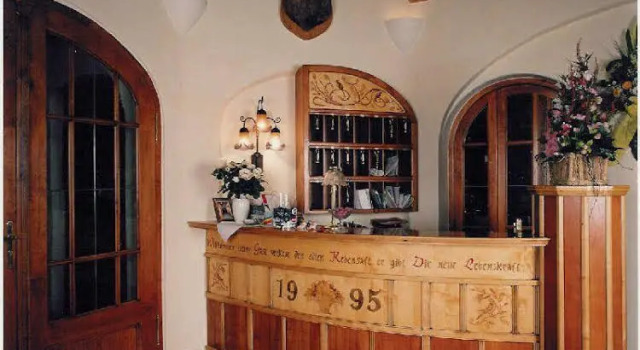 Lahntalhotel Feudingen, Забронировать Отель Отели Бад-Ласфе с завтраком, Завтраки