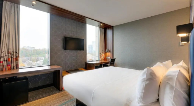 Двухместный номер Superior с видом на город Sky Loft Hotel Kyiv by Rixwell International