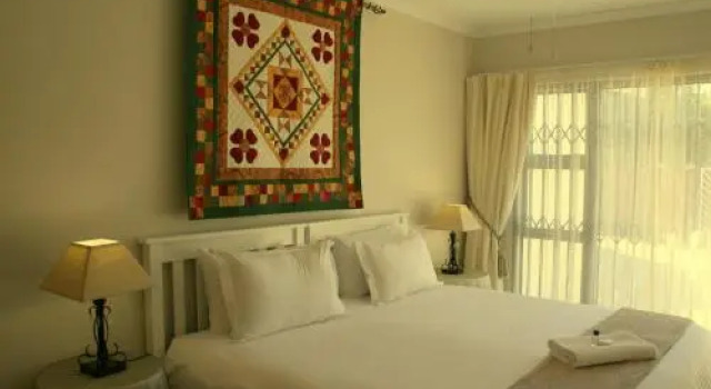 Corner House Accommodation, Забронировать Отель Отели Порт-Элизабет 3 звезды, 3*