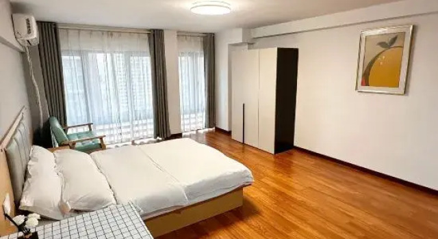Nanjing Ningjia Apartment (Xiaozhuang Metro Station)