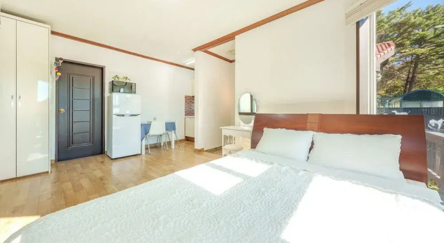 Geoje Yeoul Pet-friendly Pension