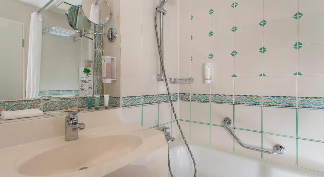 Двухместный номер Business TRYP by Wyndham Koeln City Center