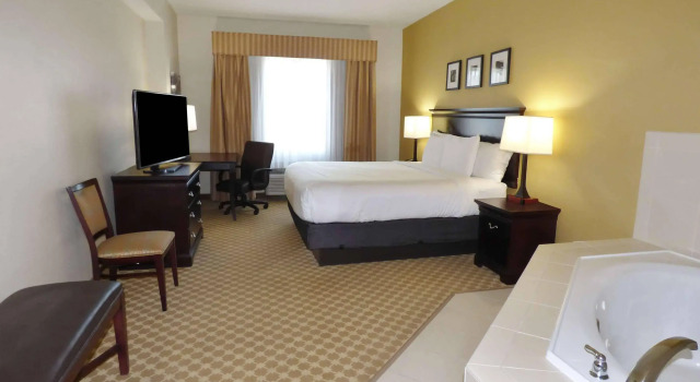 Country Inn and Suites by Carlson Port Orange, Book Hotel Port Orange Daytona Beach Area