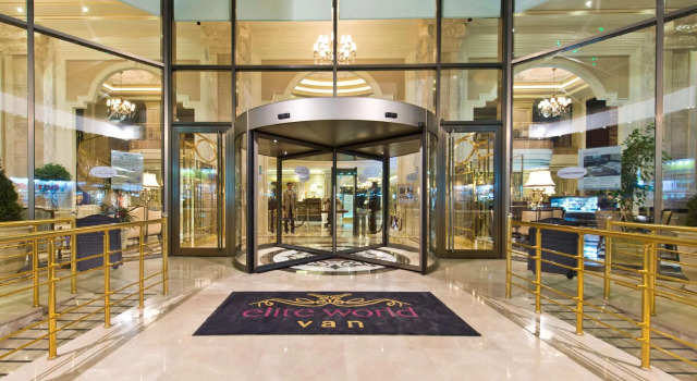 Elite World Van, Boek Hotel Hotels in Lake Van met zwembad, Zwembad