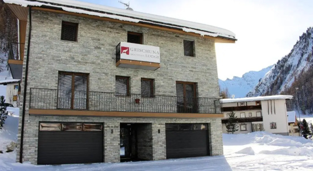 Grischuna Mountain Lodge, Book Hotel Samnaun 