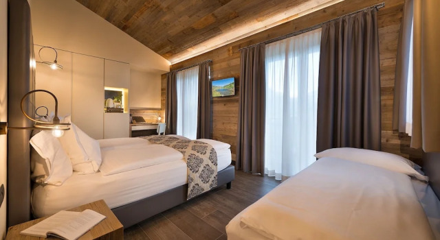 Номер Comfort с балконом Hotel Sporting Family Hospitality