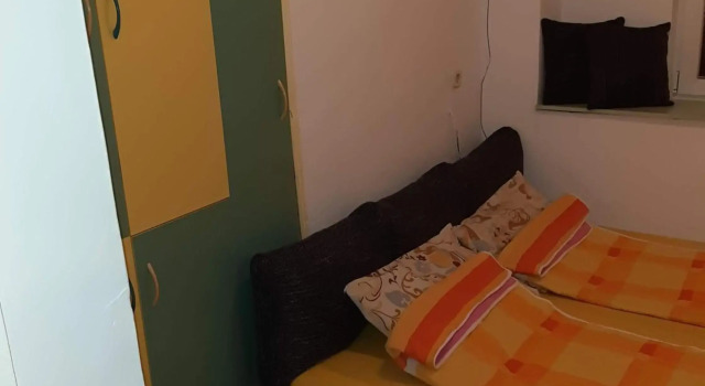Apartment NIKOLA ORANGE, Забронировать Апартаменты/квартира Охрид Lake Ohrid, рядом с Автостанция Охрид