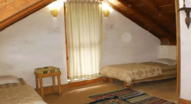Hotel Dev Cottage