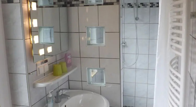Номер Standard Pension Sonneneck