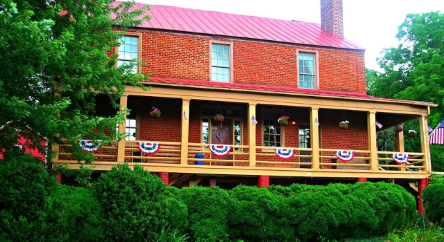 The Inn At The Crossroads, Boek Hotel Hotels in Virginia met parkeren, Parkeren