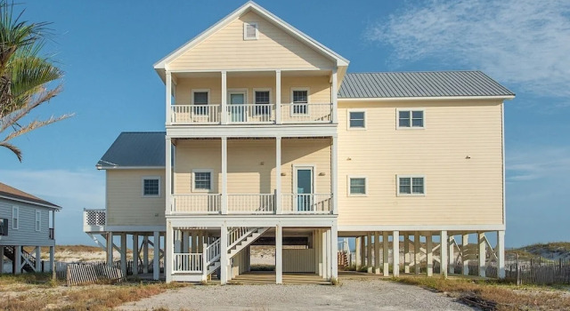 6br Beachfront W/ Huge Decks & Amazing Gulf View 6 Bedroom Home, Varaa Lomakoti Huvilat kohteessa Alabama, Villa