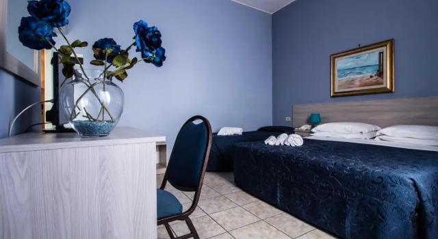 Трёхместный номер Standard Miramare Hotel