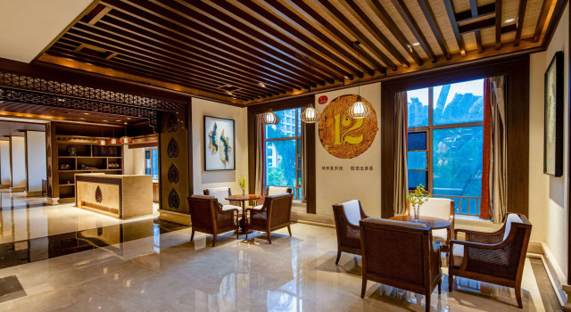 Days Hotel by Wyndham Jinghong Downtown