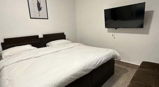 Central Apartment for Rent 23, Забронировать Апартаменты/квартира Амман Провинция Амман, рядом с Иорданские ворота
