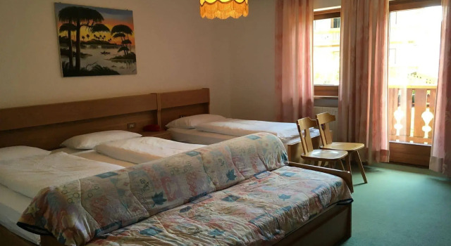 Garnì Astor, Prenota Hotel Hotel a Veneto con parcheggio, Parcheggio