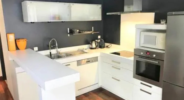 Loft Hyper Centre Reims 6 pers avec Parking, Rezerwuj Hotel Reims Champagne