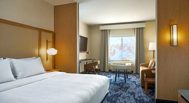 Двухместный люкс Fairfield by Marriott Inn & Suites Hagerstown