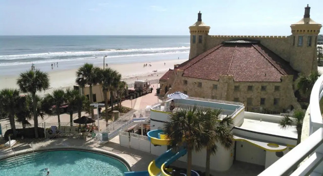 Апартаменты Ocean Walk Resort 1709 Spectacular Ocean Front Views Private Balcony