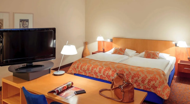 Семейный люкс с 2 комнатами Mercure Hotel & Residenz Berlin Checkpoint Charlie