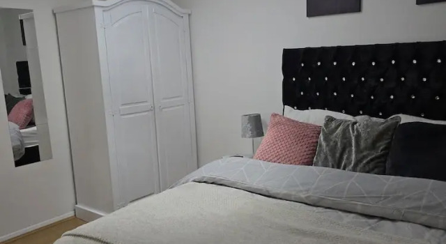 Emerald Apartment With Triple A Star Proximity, Varaa Huoneisto Asunnot kohteessa Merseyside, Huoneisto