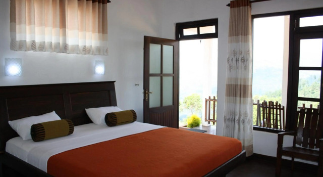 Ella Repose