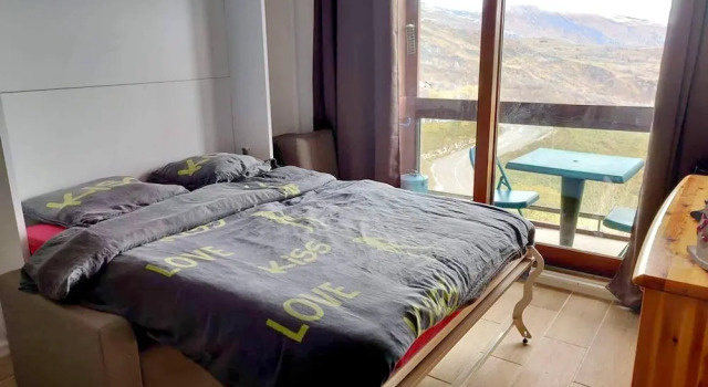 Apartment with One Bedroom in Villarembert, with Wonderful Mountain View, Pool Access And Furnished Balcony