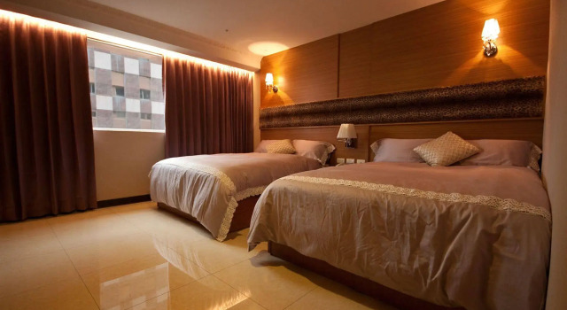 Jun Long Hotel