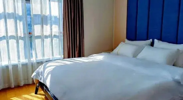 Люкс Executive WIFC Taikoo Yunxuan International Apartment (Chunxi Road West International Financial Center Branch)