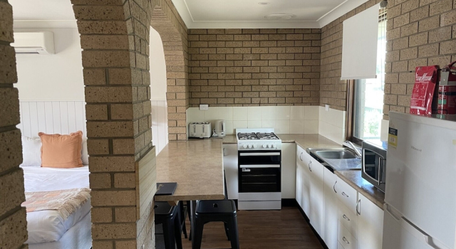 Апартаменты Albury Allawa Motor Inn