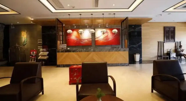 Guangzhou Superior Hotel