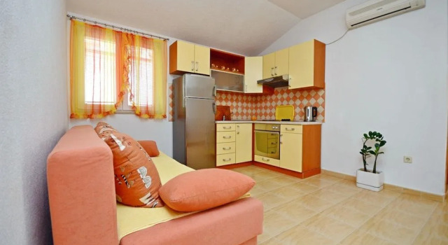 Apartments Ivo
