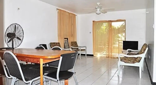 Студия Melbourne Apartments