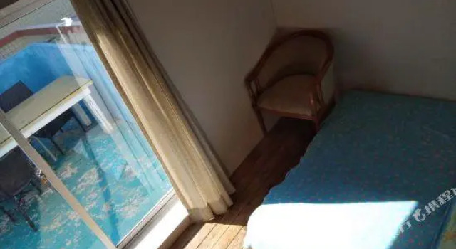 Lily House Inn (Shenzhen Jiaochangwei)