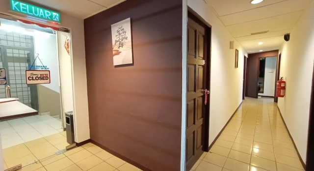 OYO 90117 Grand Inn, Buchen Sie Hotel Kuching 