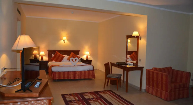 Le Mirage Hotel Double Room