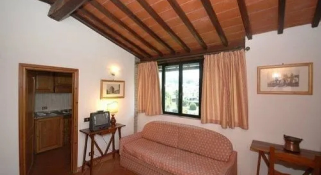 Donnini, Prenota Hotel Donnini Valdarno