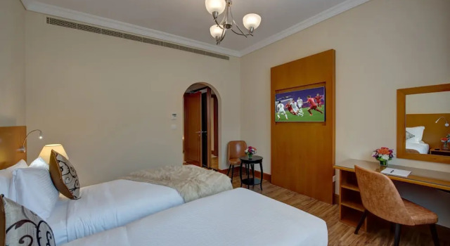 J5 Holiday Homes Barsha Gardens, Забронировать Вилла Аль-Барша , рядом с Al Barsha Mall